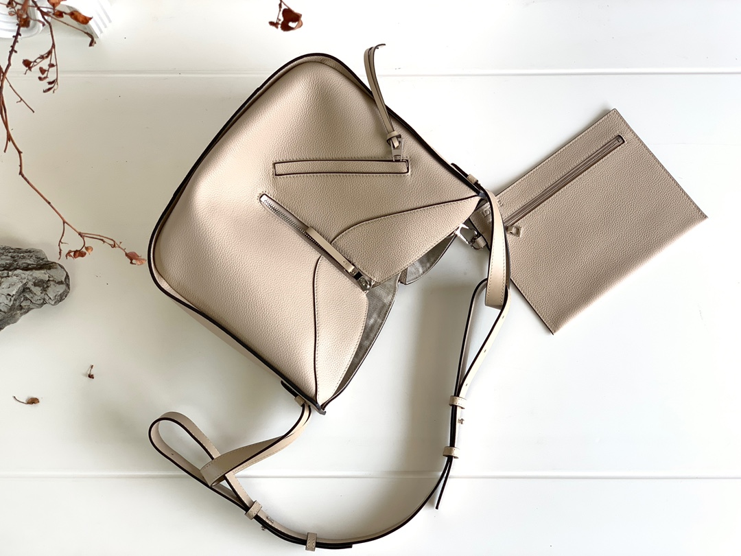 Loewe Hammock Bags